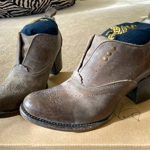 Freebird sadie bootie